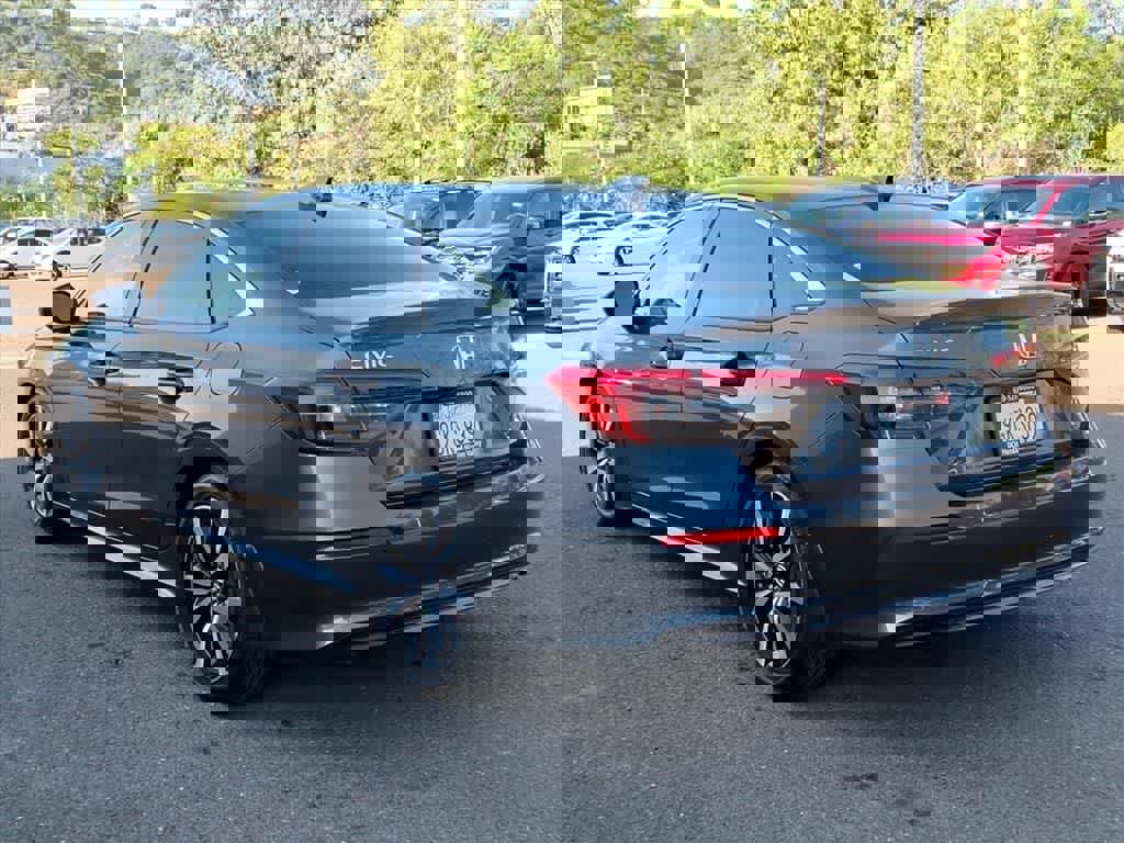 Used 2023 Honda Civic EX image 7