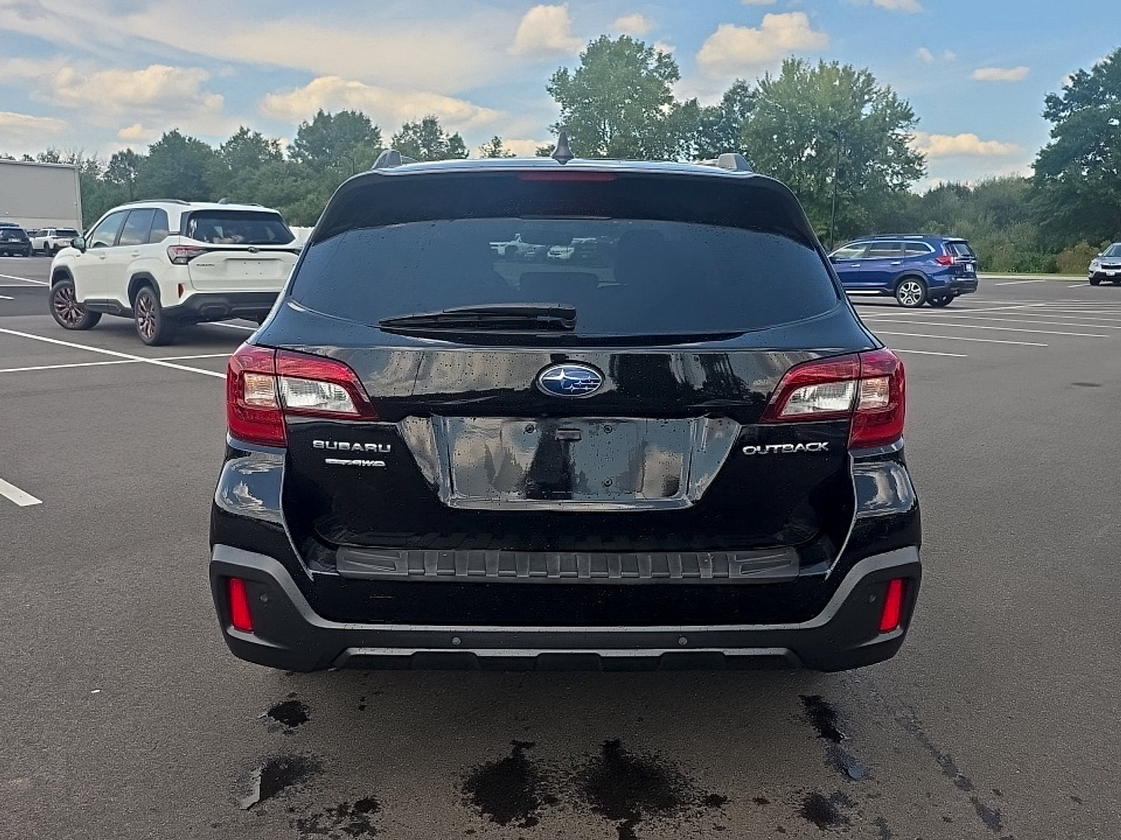 Used 2019 Subaru Outback 2.5i Touring AWD/4WD image 5