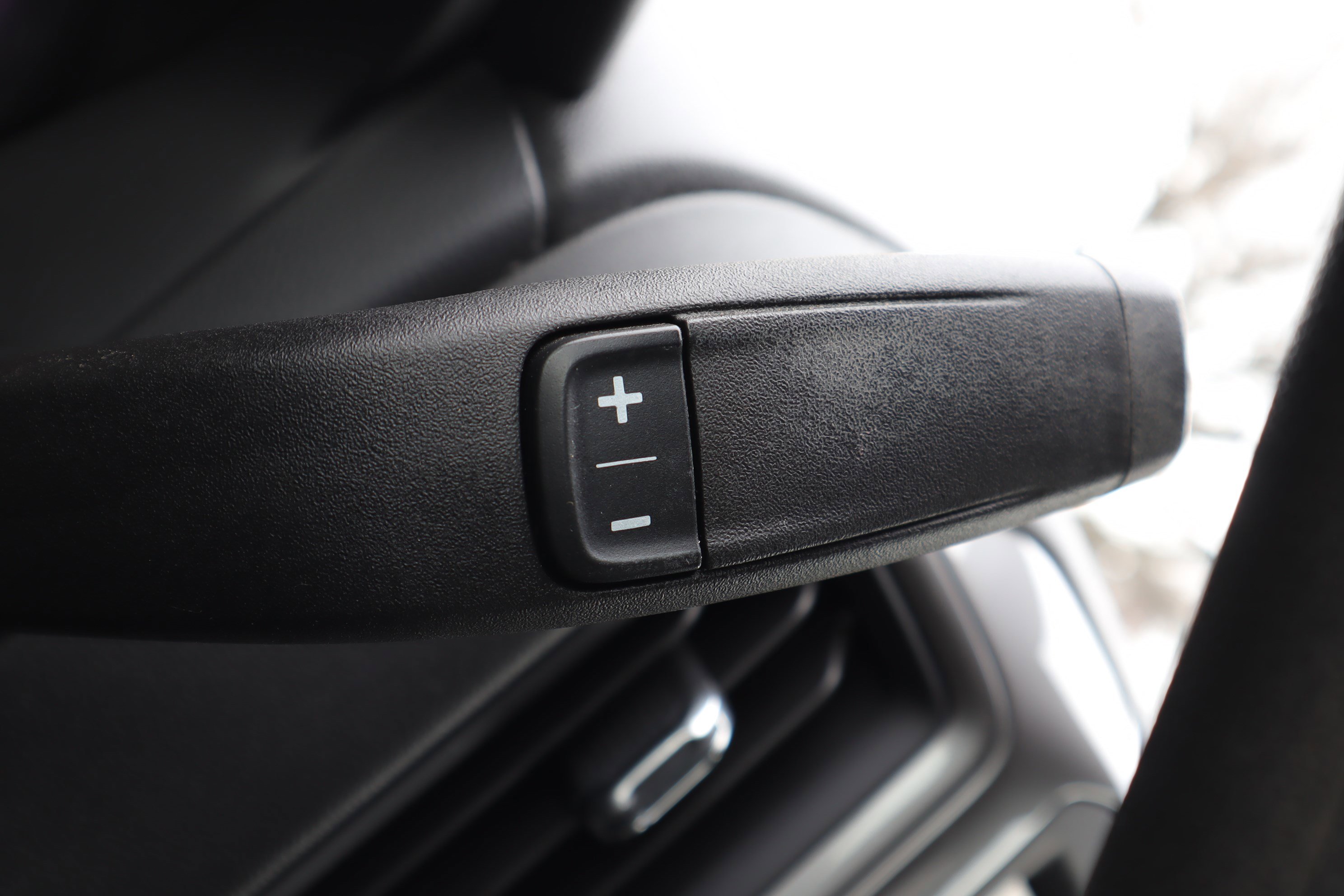 Used 2019 Chevrolet Silverado 1500 Custom w/ Custom Value Package image 18