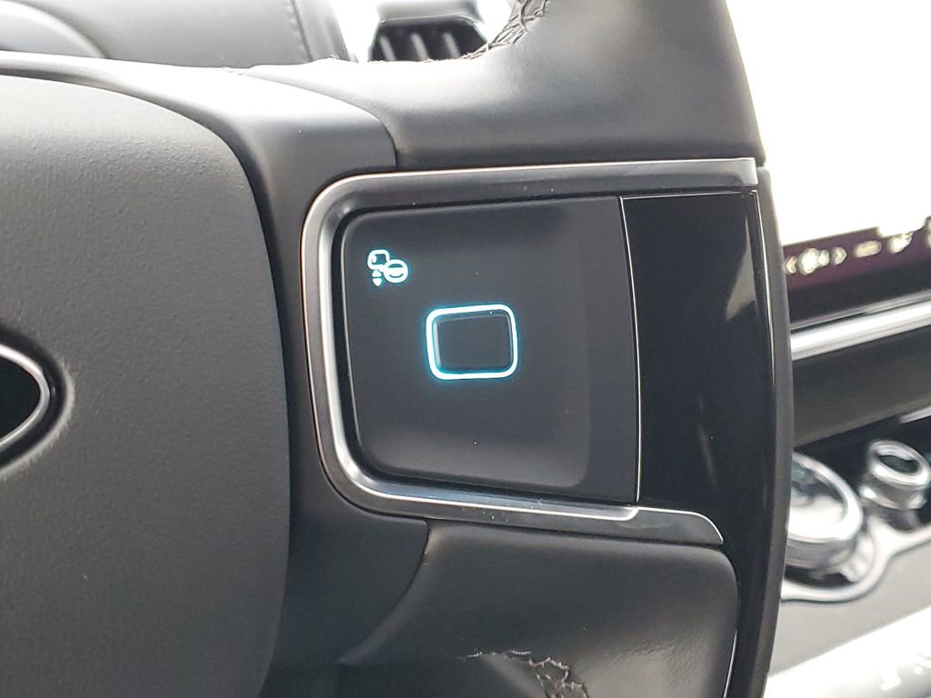 New 2025 Ford Expedition Tremor image 13