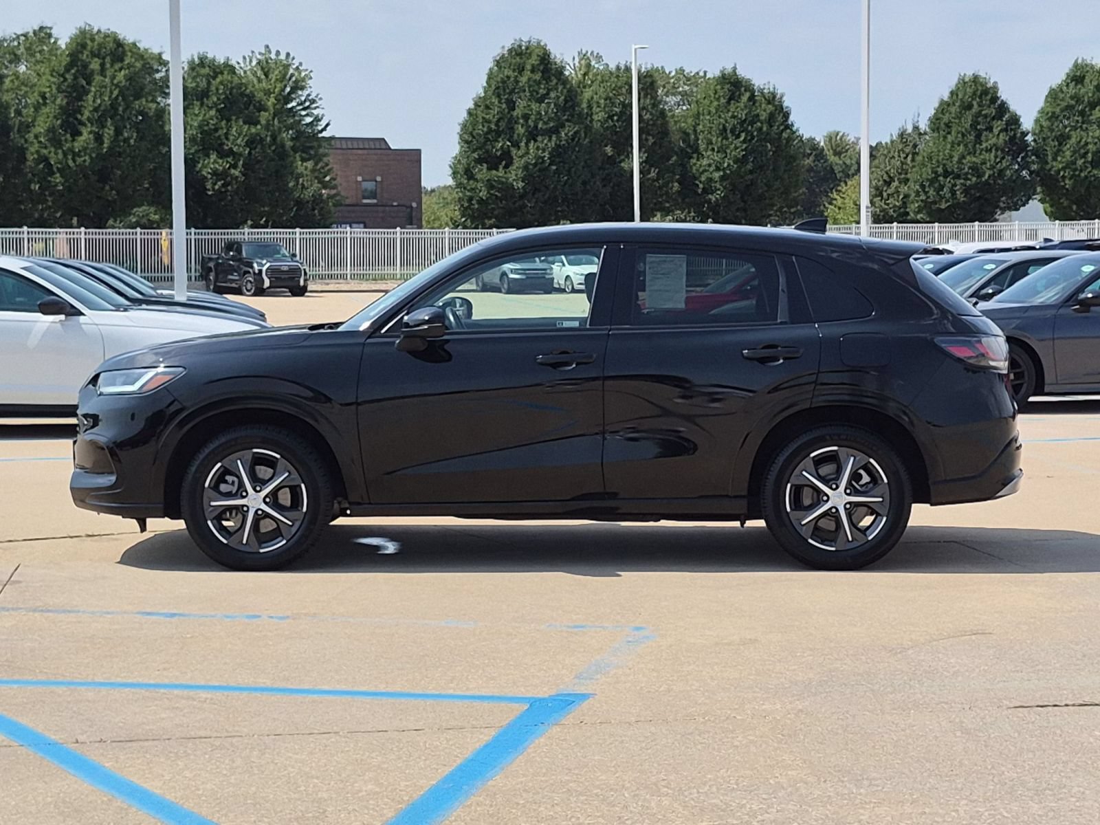 Certified 2023 Honda HR-V EX-L image 10