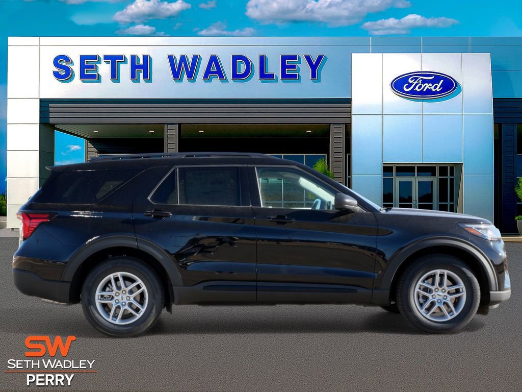 New 2026 Ford Explorer Active w/ Active Comfort Package image 2