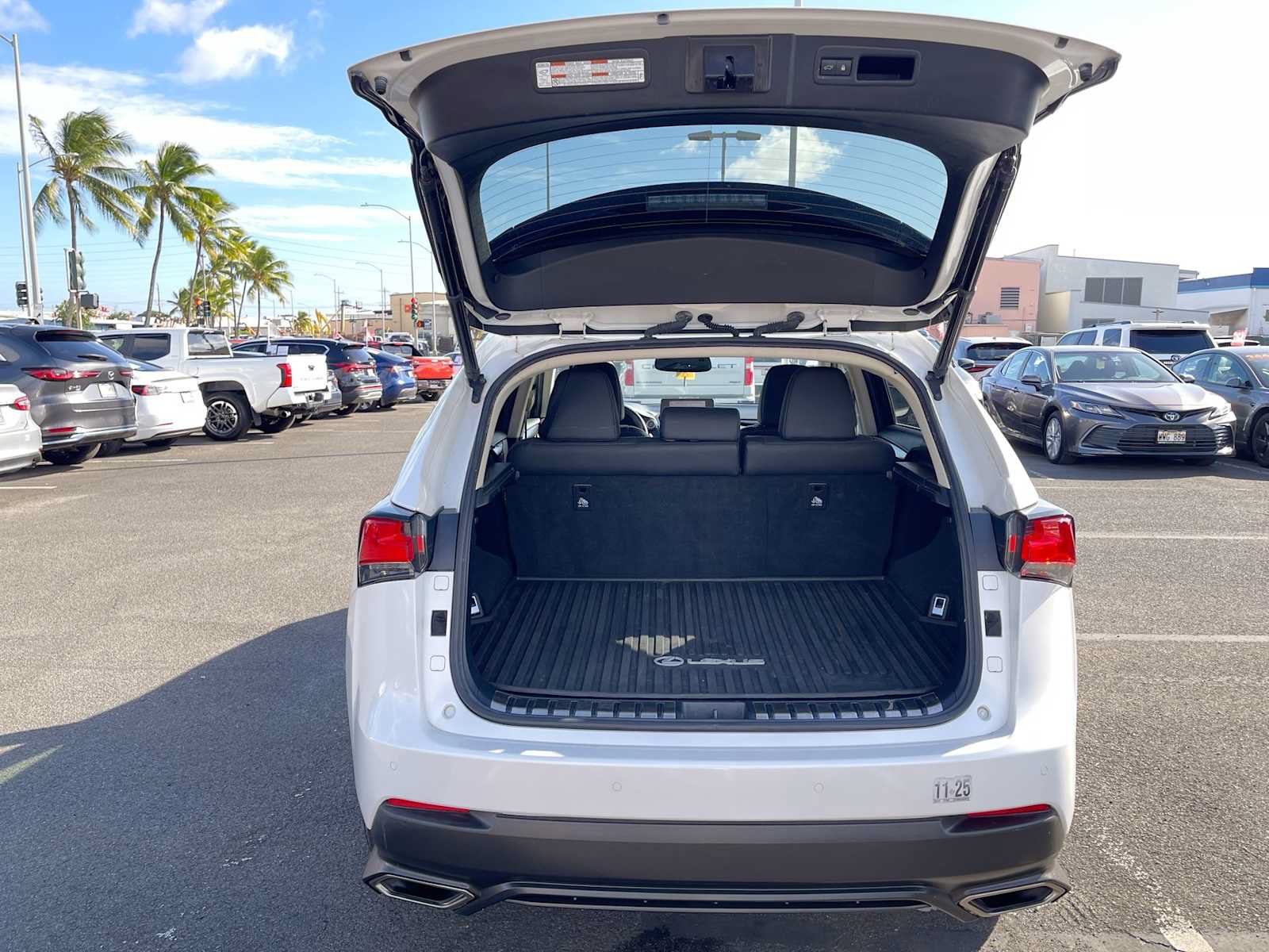 Used 2018 Lexus NX 300 FWD image 21