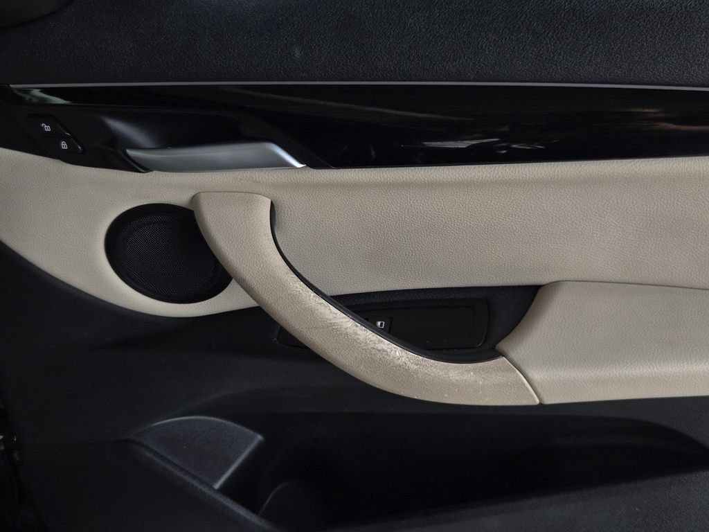 Used 2019 BMW X1 sDrive28i FWD image 8