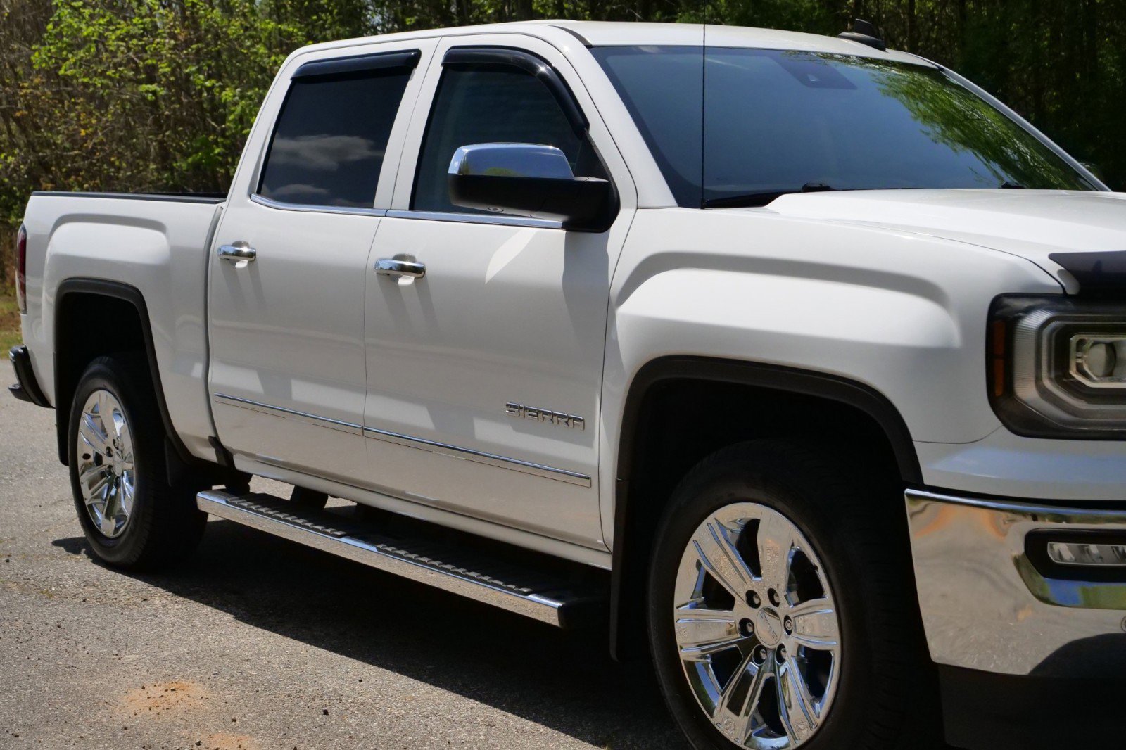 Used 2017 GMC Sierra 1500 SLT image 38