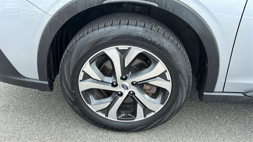 Used 2022 Subaru Outback Limited image 8