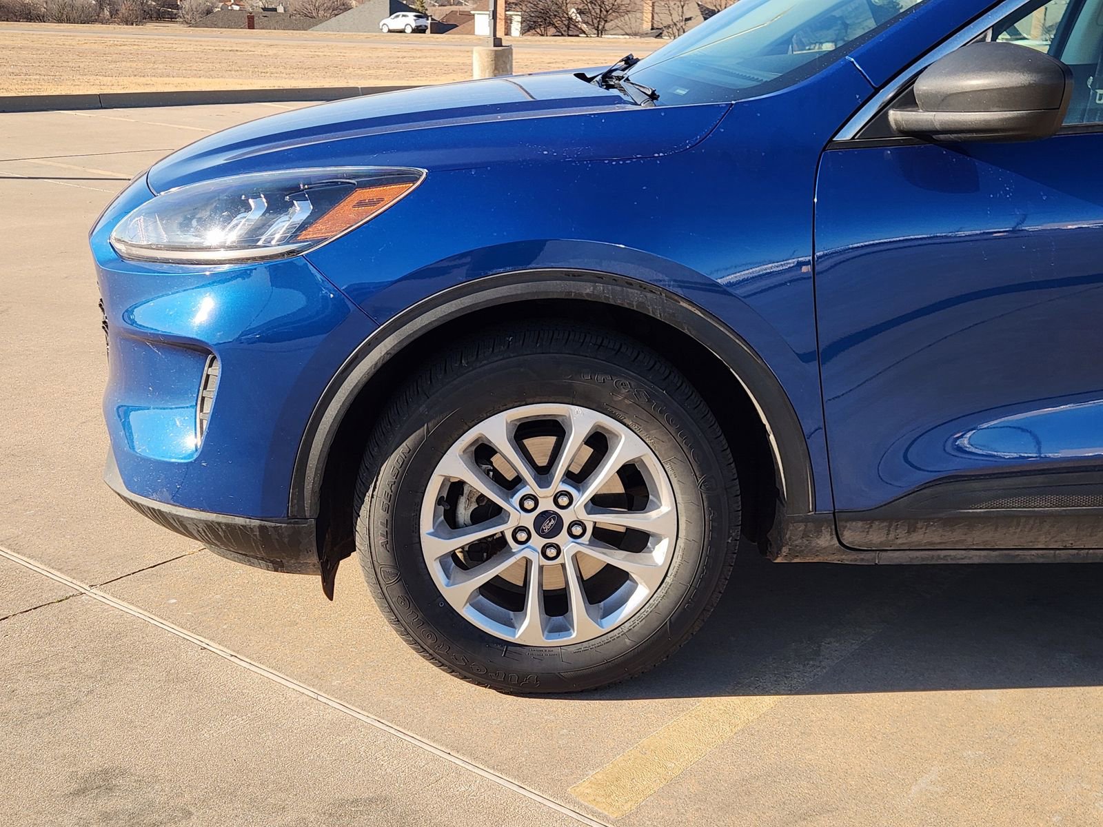 Used 2022 Ford Escape SE image 9