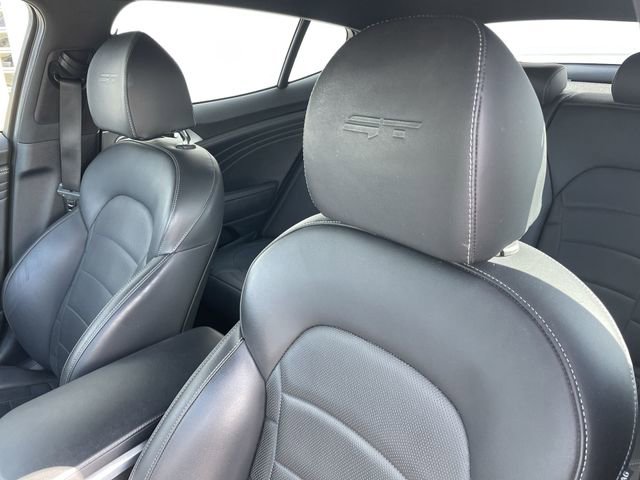 Used 2023 Kia Stinger GT2 image 12