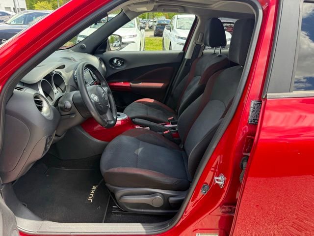 Used 2015 Nissan Juke SV w/ Technology Package AWD/4WD image 10