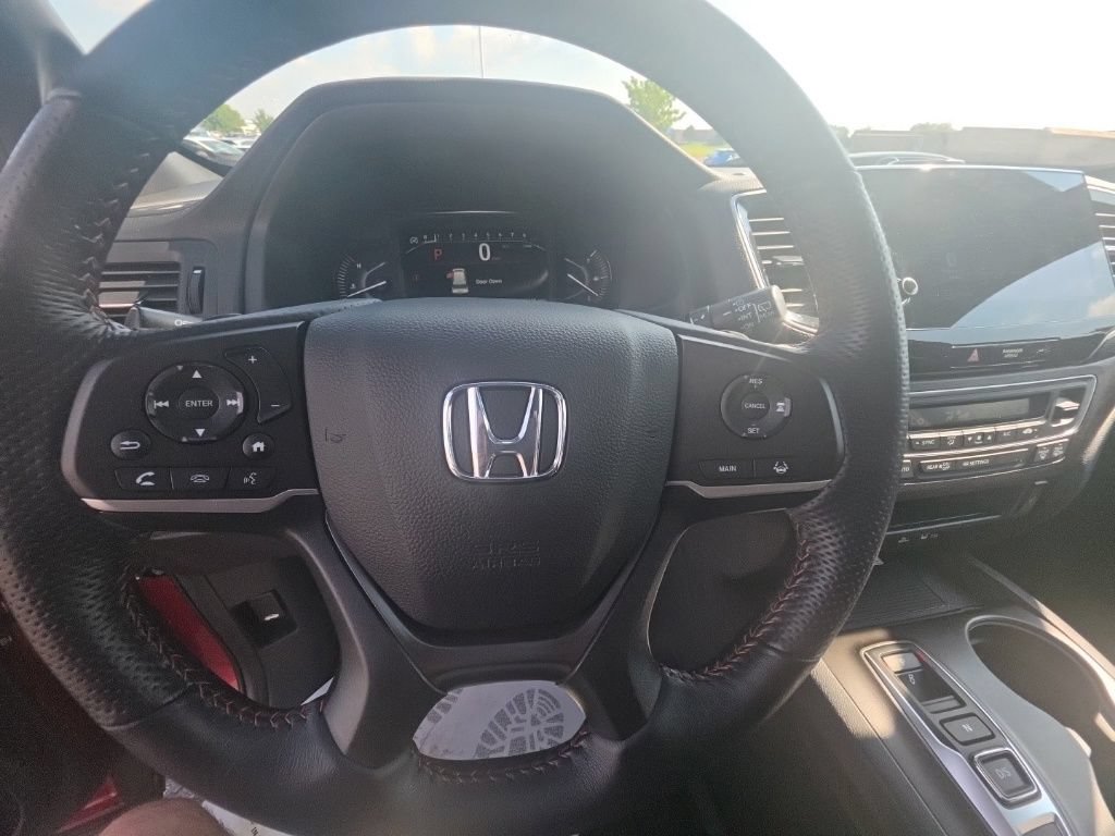 Certified 2023 Honda Passport TrailSport image 17