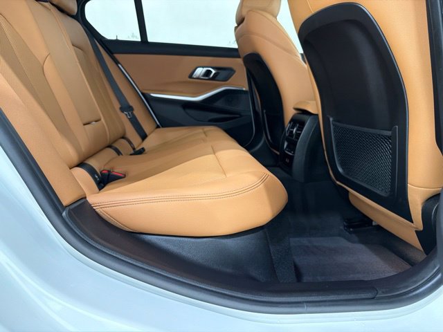 Certified 2023 BMW 330i xDrive Sedan w/ Premium Package AWD/4WD image 23