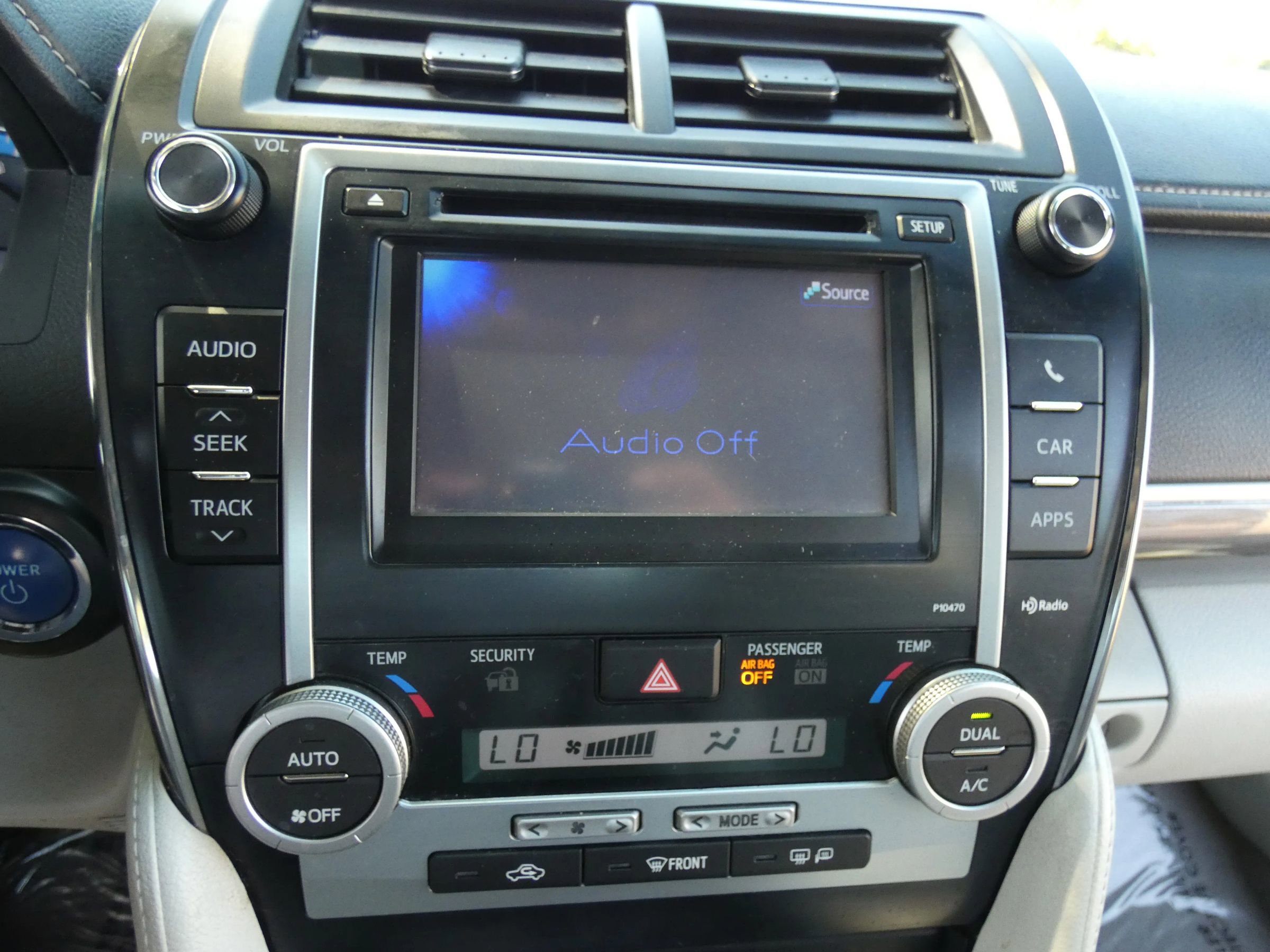 Used 2013 Toyota Camry XLE w/ Convenience Pkg image 60