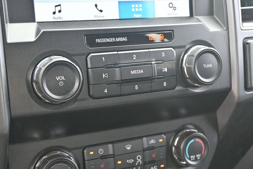 Used 2019 Ford F250 XLT w/ XLT Premium Package AWD/4WD image 28