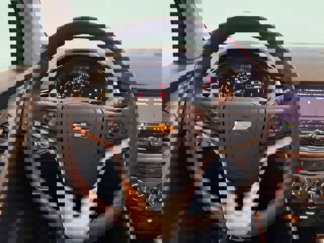 Used 2021 Chevrolet Trax LT w/ Premium Seat Package image 16