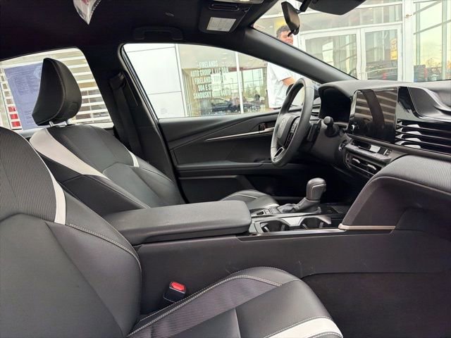 Certified 2025 Toyota Camry SE image 22