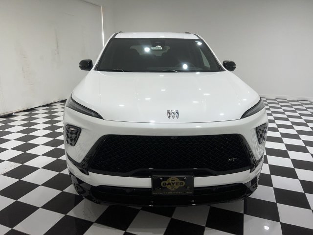 Certified 2025 Buick Enclave Sport Touring w/ Power Package FWD image 8