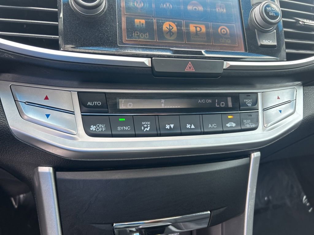 Used 2013 Honda Accord EX image 32