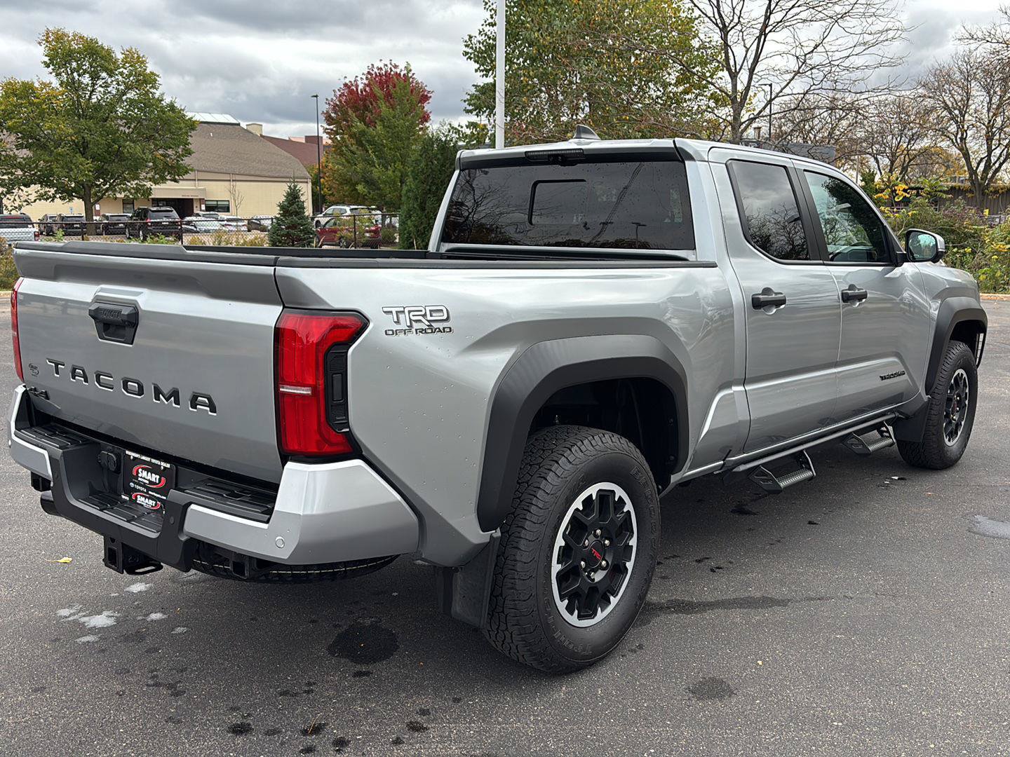 Used 2024 Toyota Tacoma TRD Off-Road w/ TRD Off Road Premium Package AWD/4WD image 10