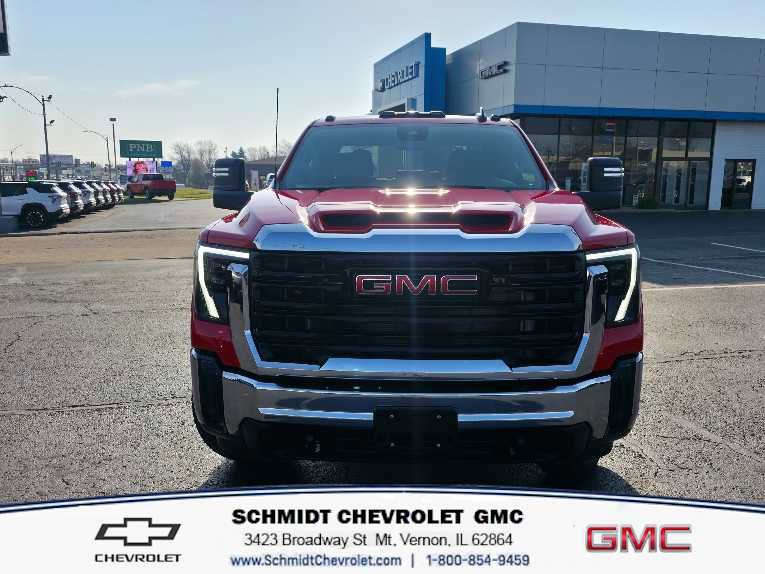 New 2026 GMC Sierra 3500 Pro image 2