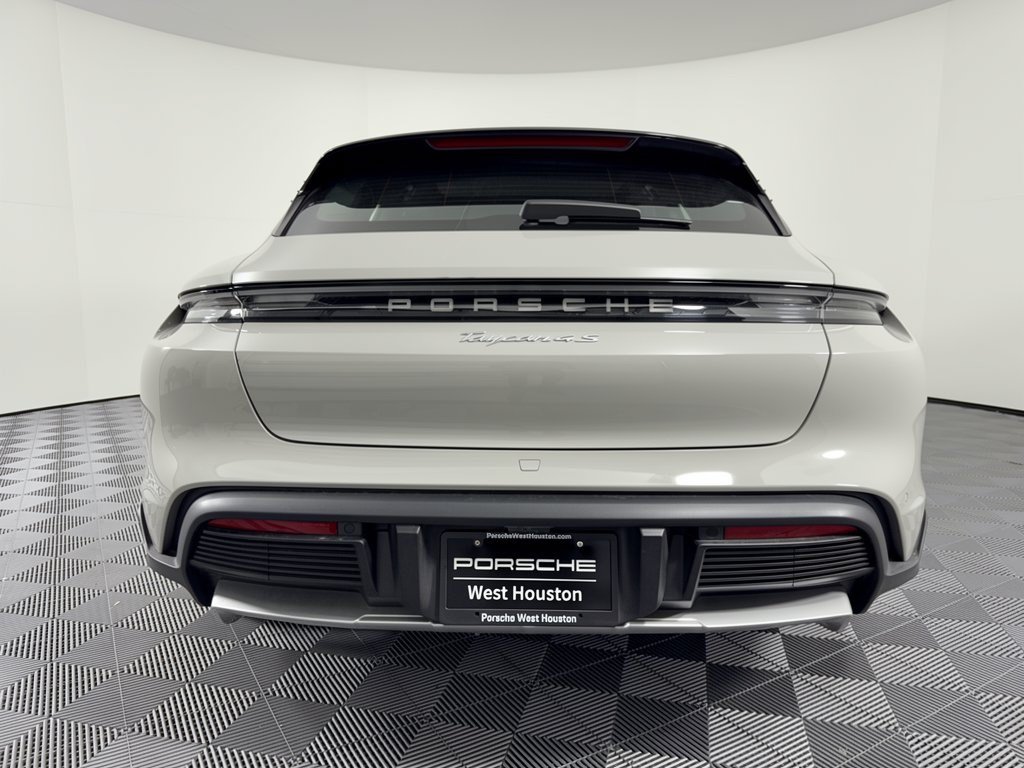 Certified 2023 Porsche Taycan 4S AWD/4WD image 11