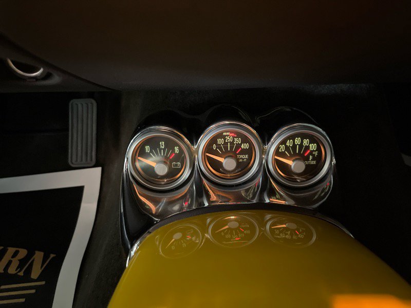 Used 2006 Chevrolet SSR w/ Preferred Equipment Group image 32