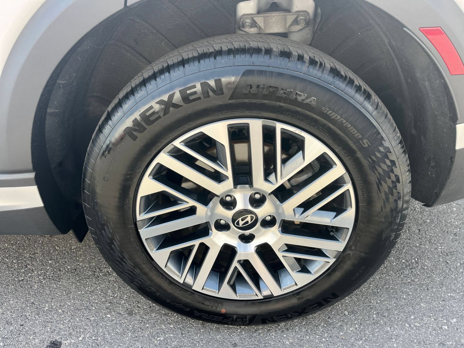 Used 2026 Hyundai Palisade SEL AWD/4WD image 32