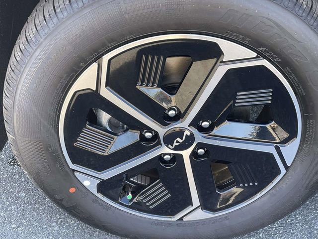New 2026 Kia Niro SX image 6