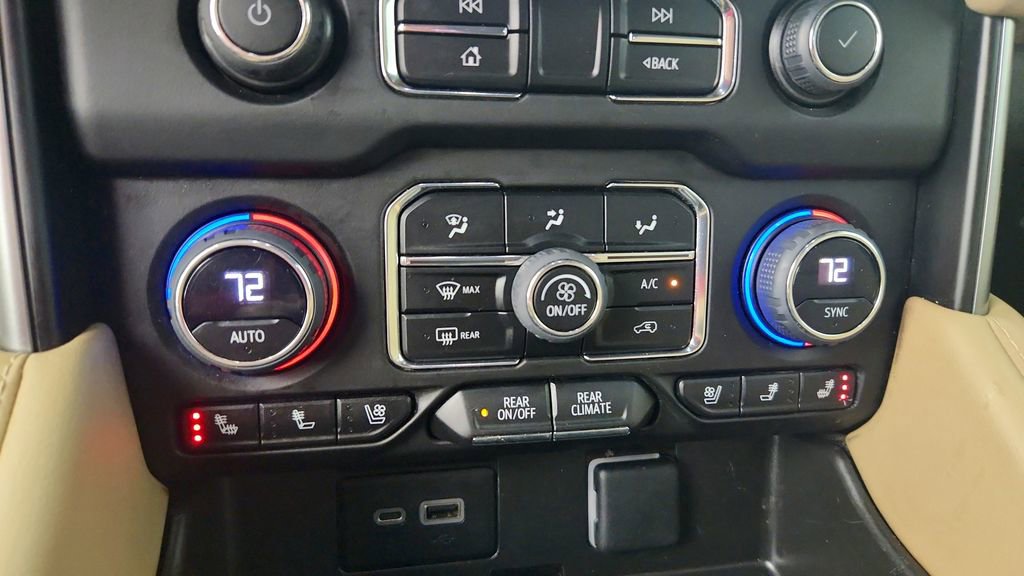 Used 2023 Chevrolet Suburban Premier image 24
