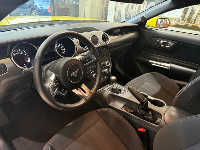 Used 2021 Ford Mustang GT RWD image 18