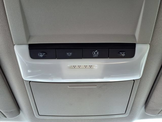 Used 2024 Nissan Altima 2.5 SR FWD image 13