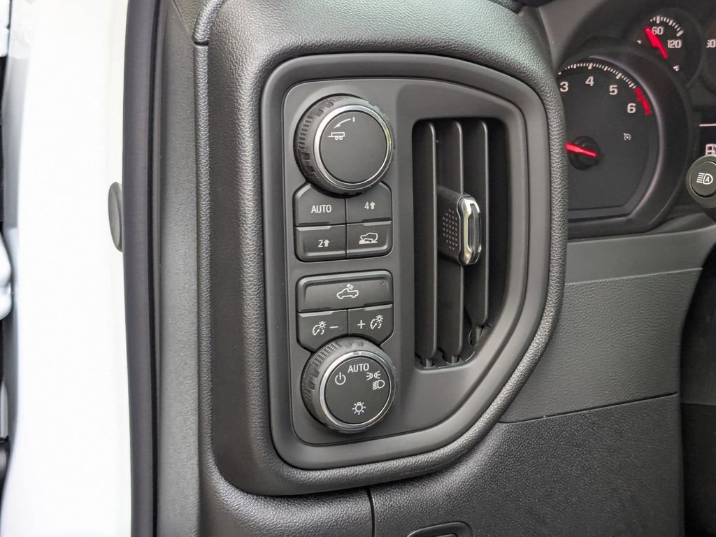 New 2026 Chevrolet Silverado 1500 Custom w/ Turbomax Blackout Package AWD/4WD image 12