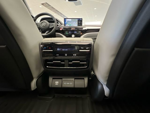 Used 2026 Acura MDX SH-AWD w/ Technology Package image 18