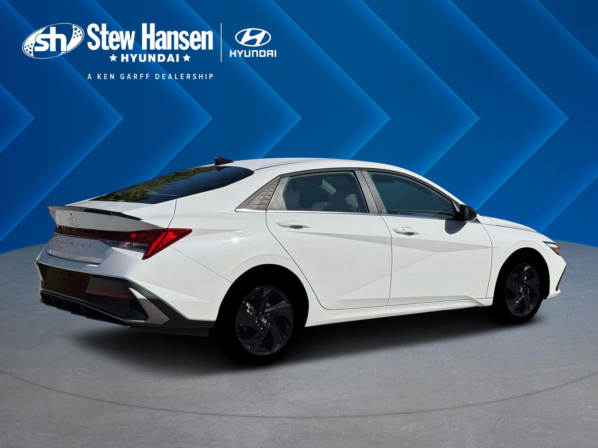 New 2026 Hyundai Elantra SEL Sport Premium FWD image 9