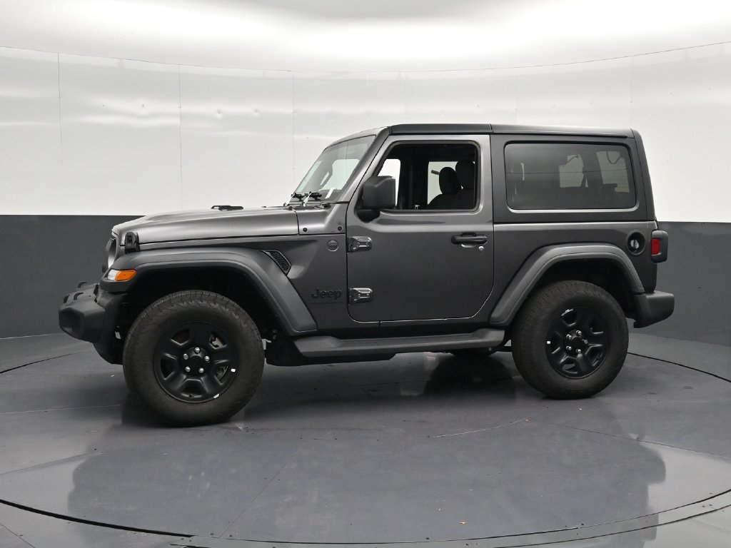 Used 2026 Jeep Wrangler Sport AWD/4WD image 7