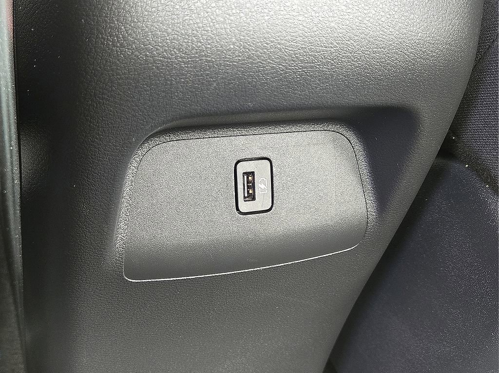 Used 2021 Nissan Sentra SR w/ Lighting Package image 16