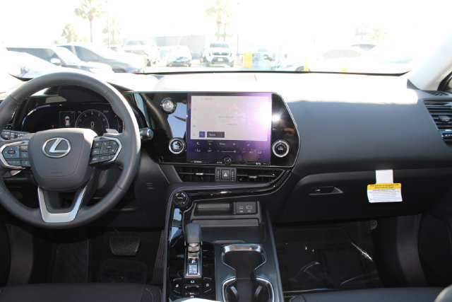 Certified 2025 Lexus NX 250 FWD image 10