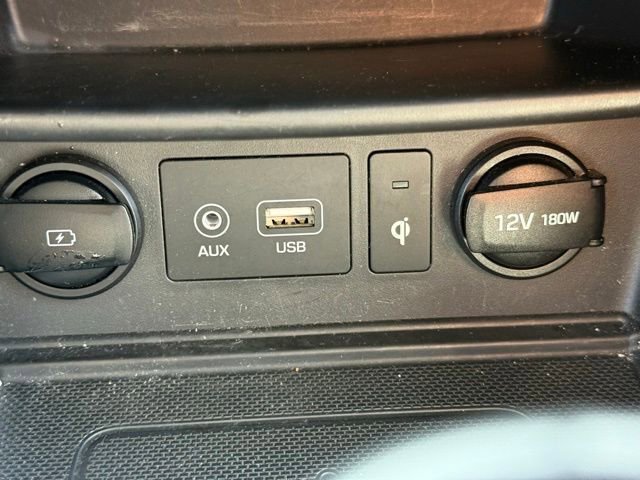 Used 2020 Hyundai Kona SEL Plus AWD/4WD image 16