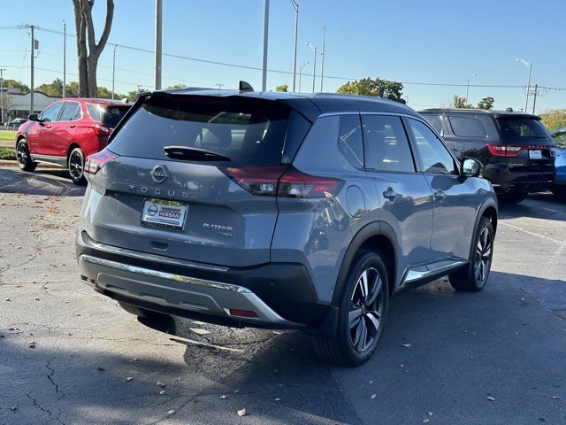 Certified 2022 Nissan Rogue Platinum w/ Head-Up Display Package image 3