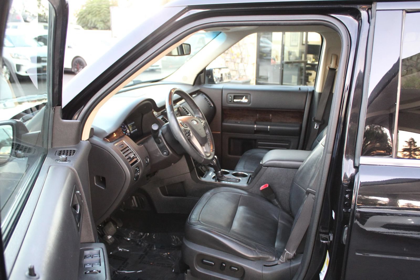 Used 2019 Ford Flex Limited AWD/4WD image 9