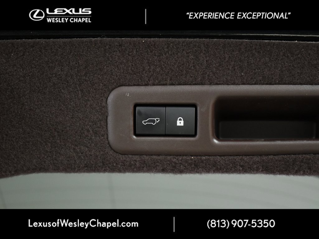 Used 2020 Lexus RX 450h AWD w/ Premium Package image 19