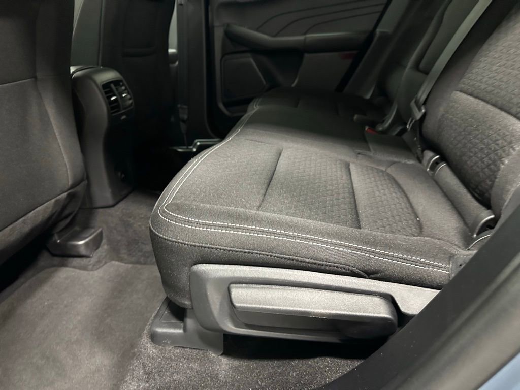 Used 2025 Ford Escape Active image 39