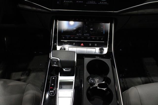 Used 2021 Audi Q7 3.0T Prestige image 24