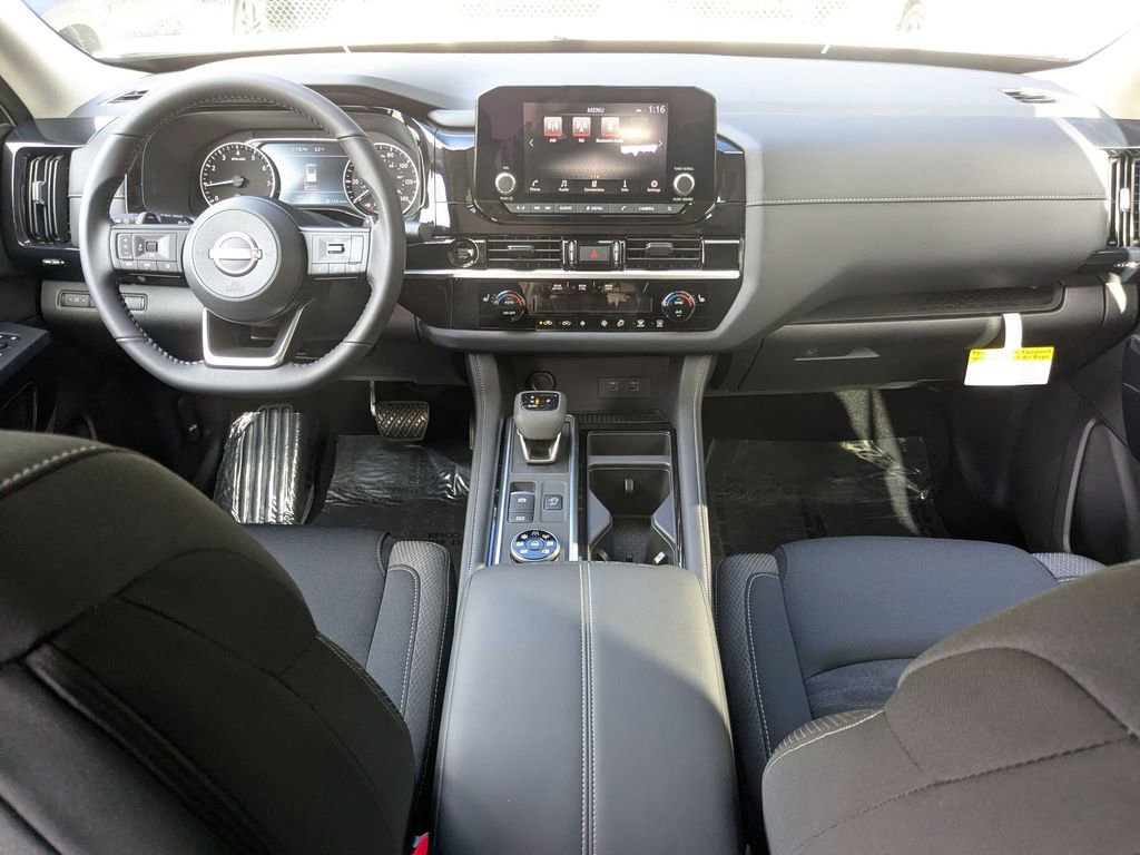 New 2025 Nissan Pathfinder SV image 23