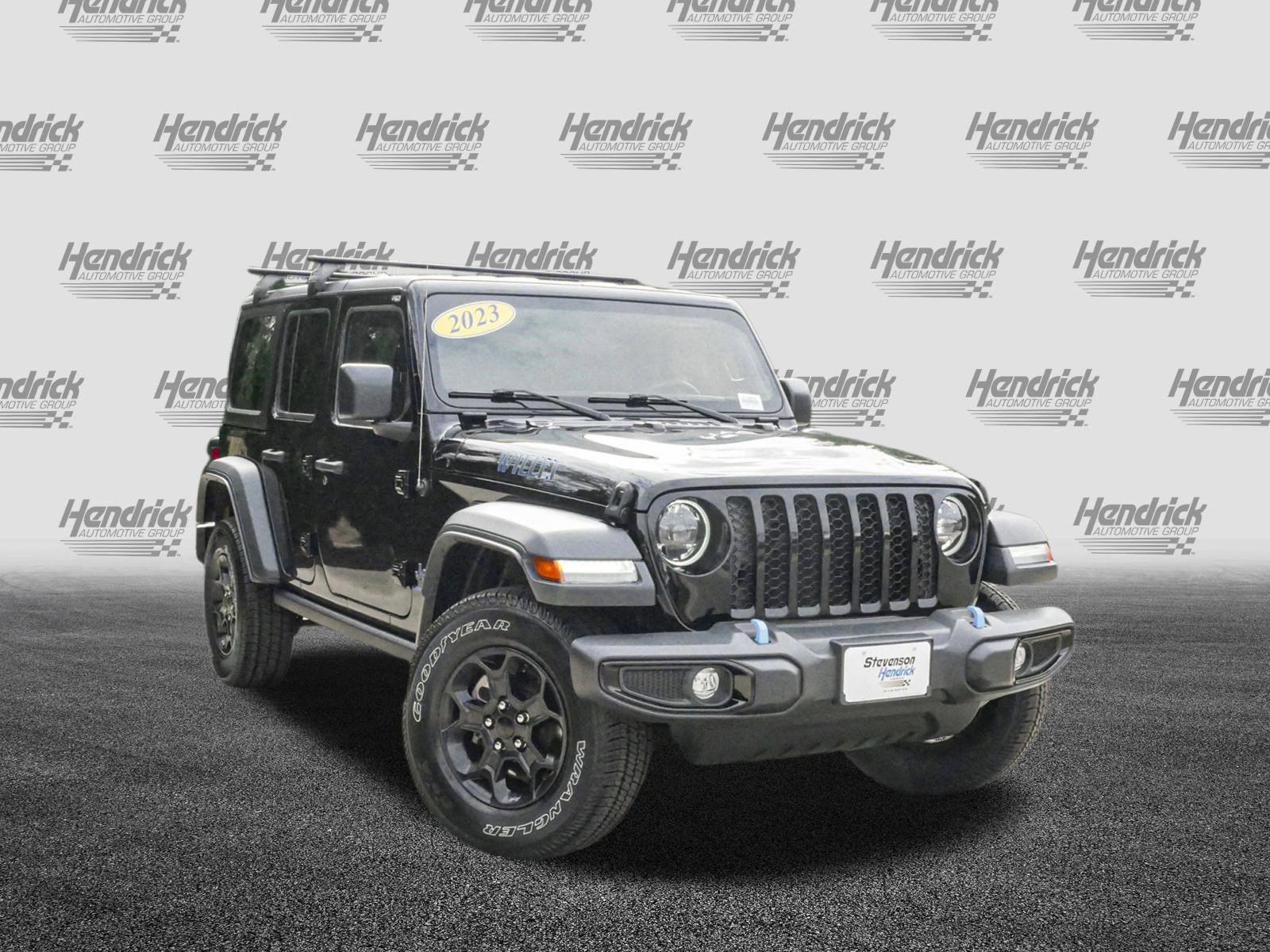 Used 2023 Jeep Wrangler Unlimited w/ Convenience Group AWD/4WD video 2