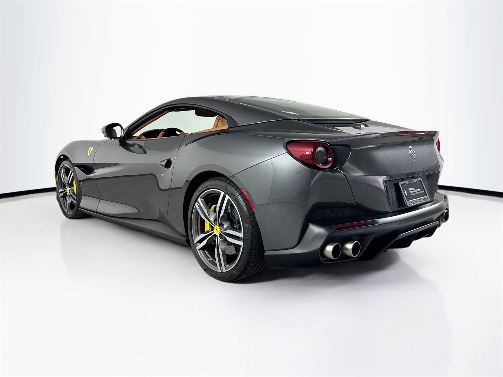 Certified 2019 Ferrari Portofino image 5