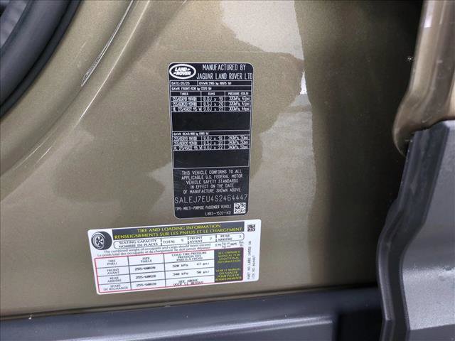 New 2025 Land Rover Defender 110 S image 18