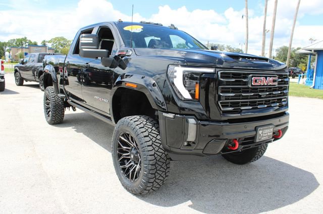 Used 2024 GMC Sierra 2500 AT4 w/ AT4 Premium Plus Package image 16