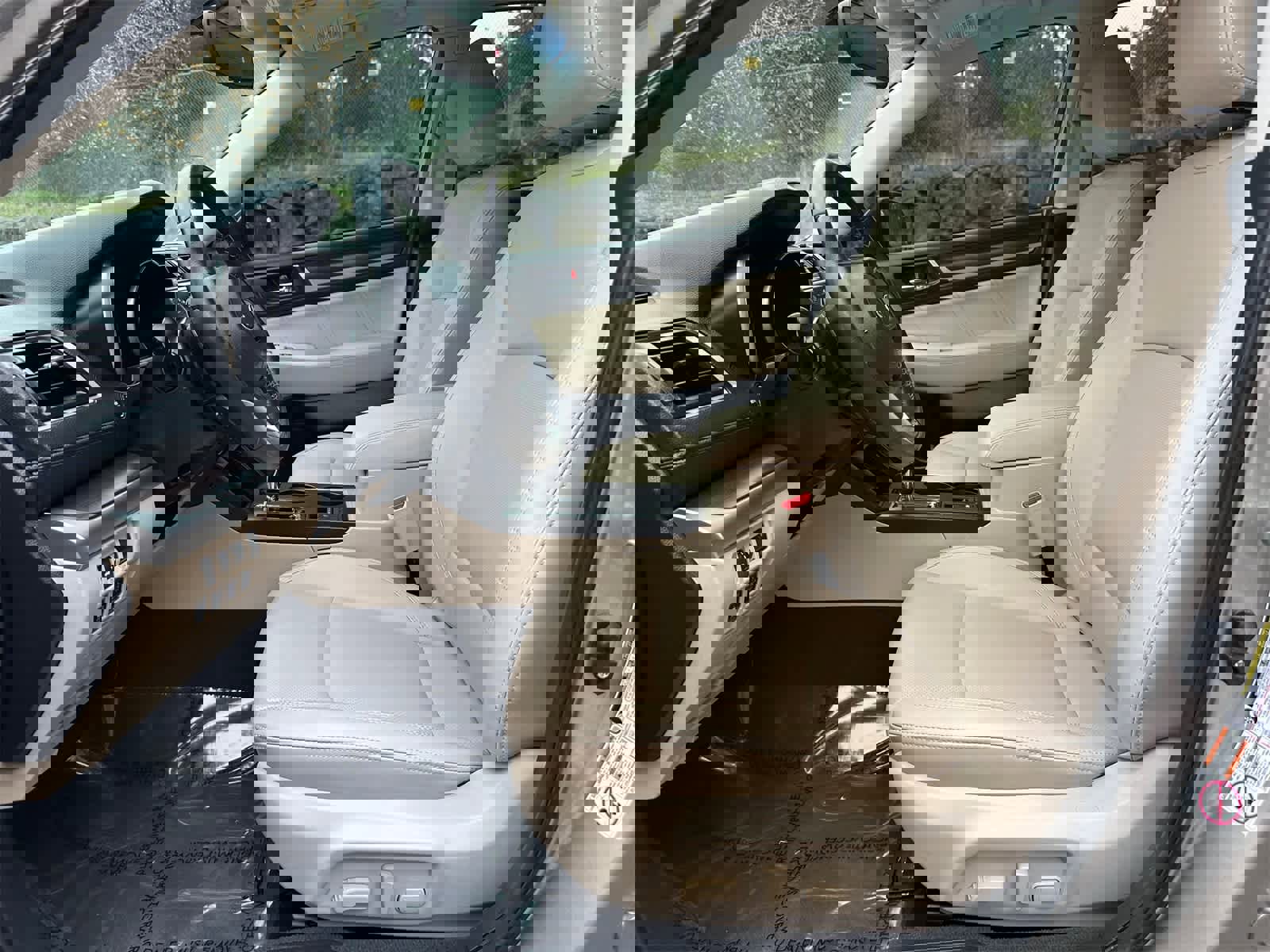 Used 2018 Subaru Legacy 3.6R Limited image 13