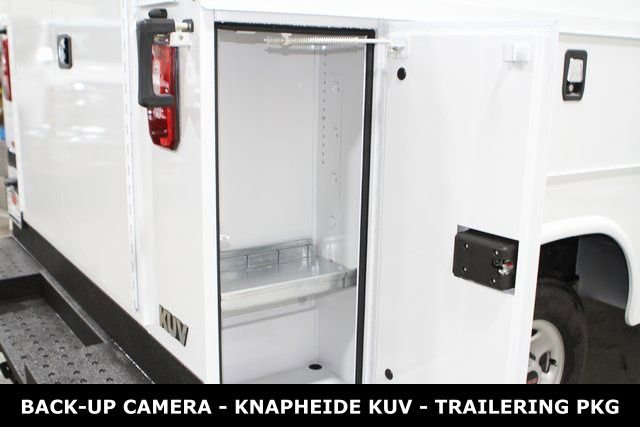 New 2025 GMC Savana 3500 w/ Power Convenience Package image 43