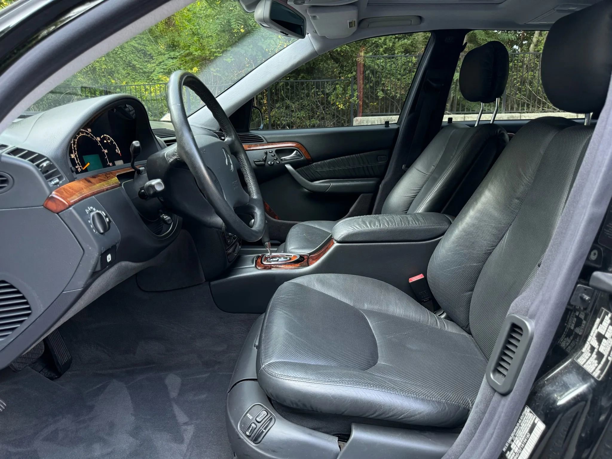 Used 2001 Mercedes-Benz S 55 AMG image 25